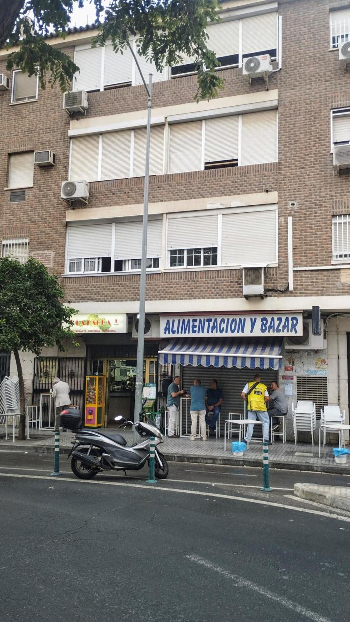 Apartamento 1 Dormitorio Y Salon Con Sofa Cama Bien Comunicado Con El Centro Sevilla Eksteriør bilde